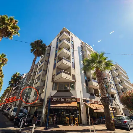 Studio Bleu Les Pins Appartamento *